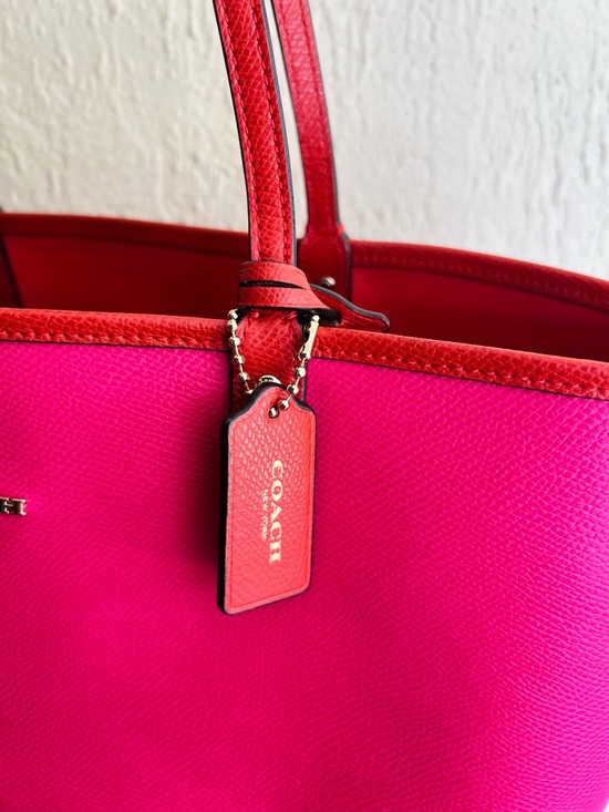 Coach Reversible City Tote bag - Picture 5 of 16